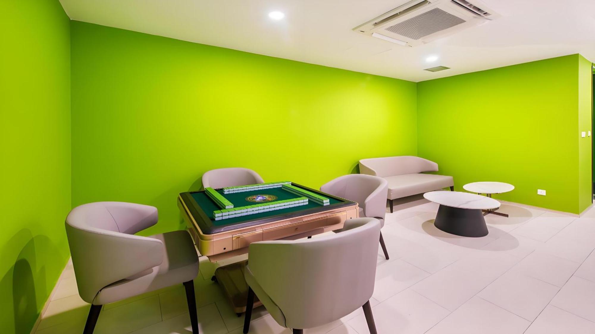 R&f Princess Cove Seine Region By Fuju With Seaview At Jb Centre#adjacent To Singapore#5 Mins Walk To Clq#self Check-in#free Parking