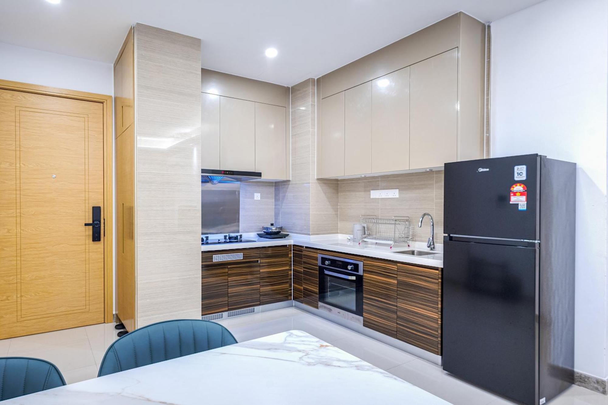 Apartment R&f Princess Cove Seine Region By Fuju With Seaview At Jb Centre#adjacent To Singapore#5 Mins Walk To Clq#self Check-in#free Parking *