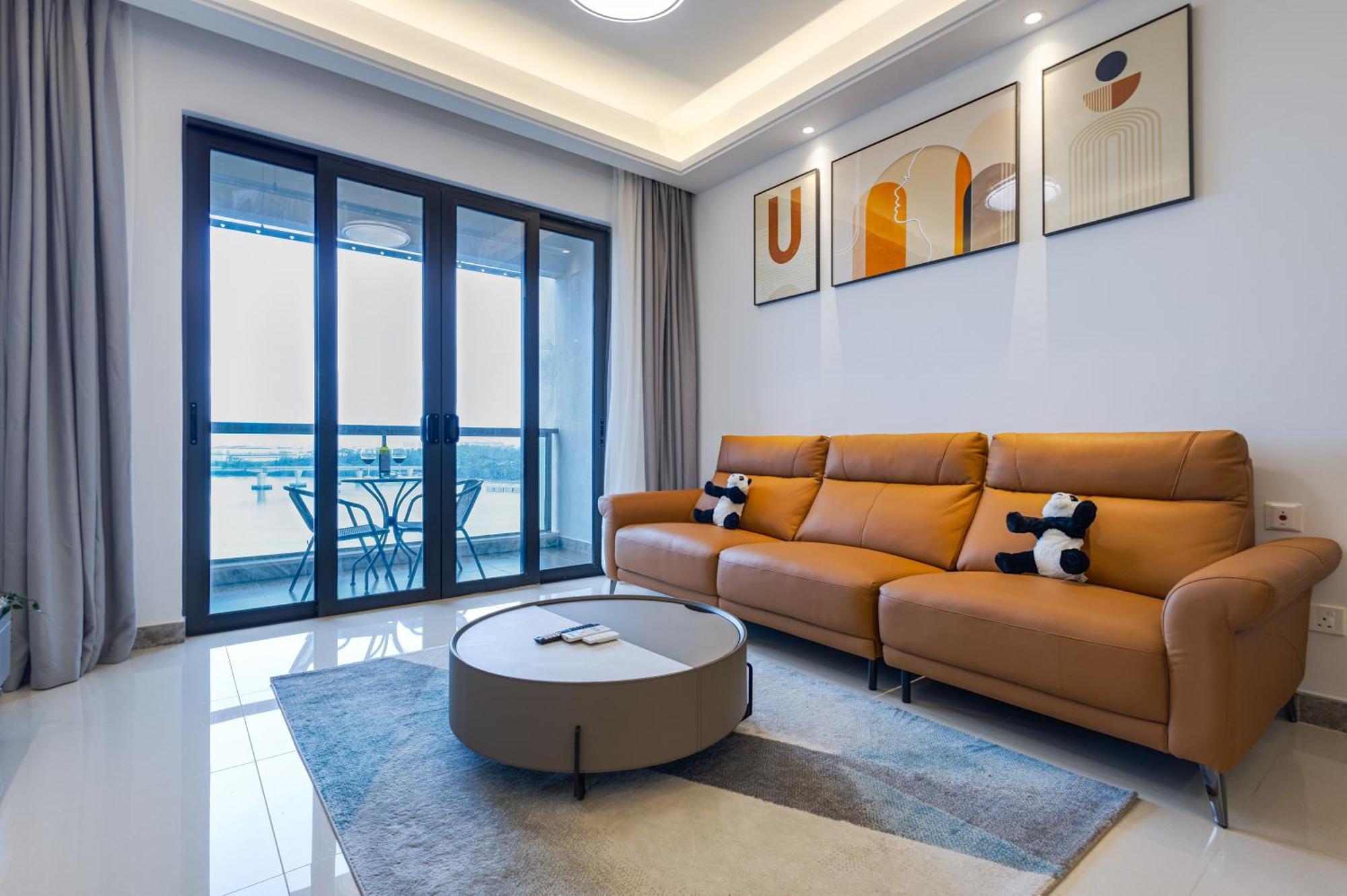 Apartment R&f Princess Cove Seine Region By Fuju With Seaview At Jb Centre#adjacent To Singapore#5 Mins Walk To Clq#self Check-in#free Parking