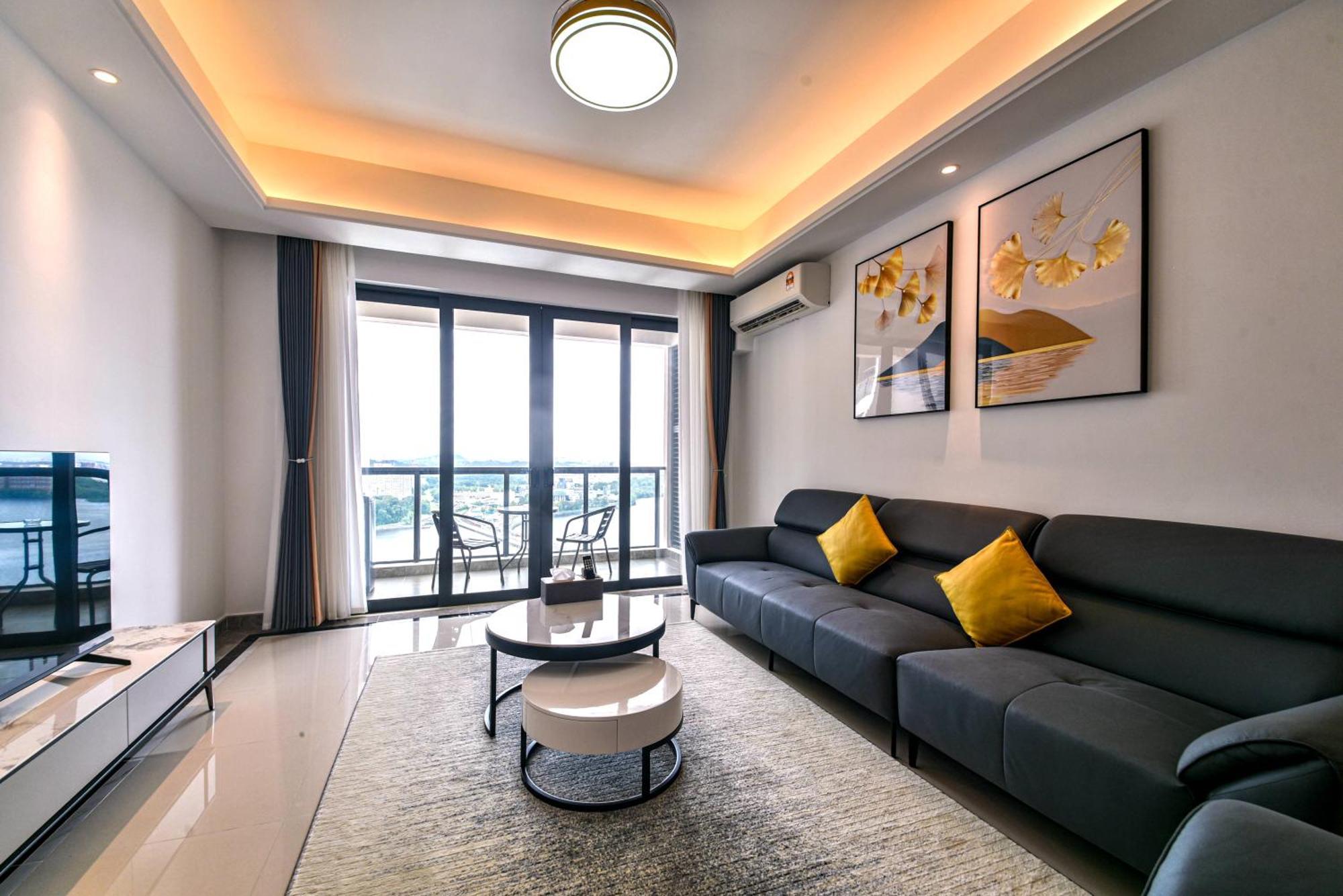 R&f Princess Cove Seine Region By Fuju With Seaview At Jb Centre#adjacent To Singapore#5 Mins Walk To Clq#self Check-in#free Parking Apartment