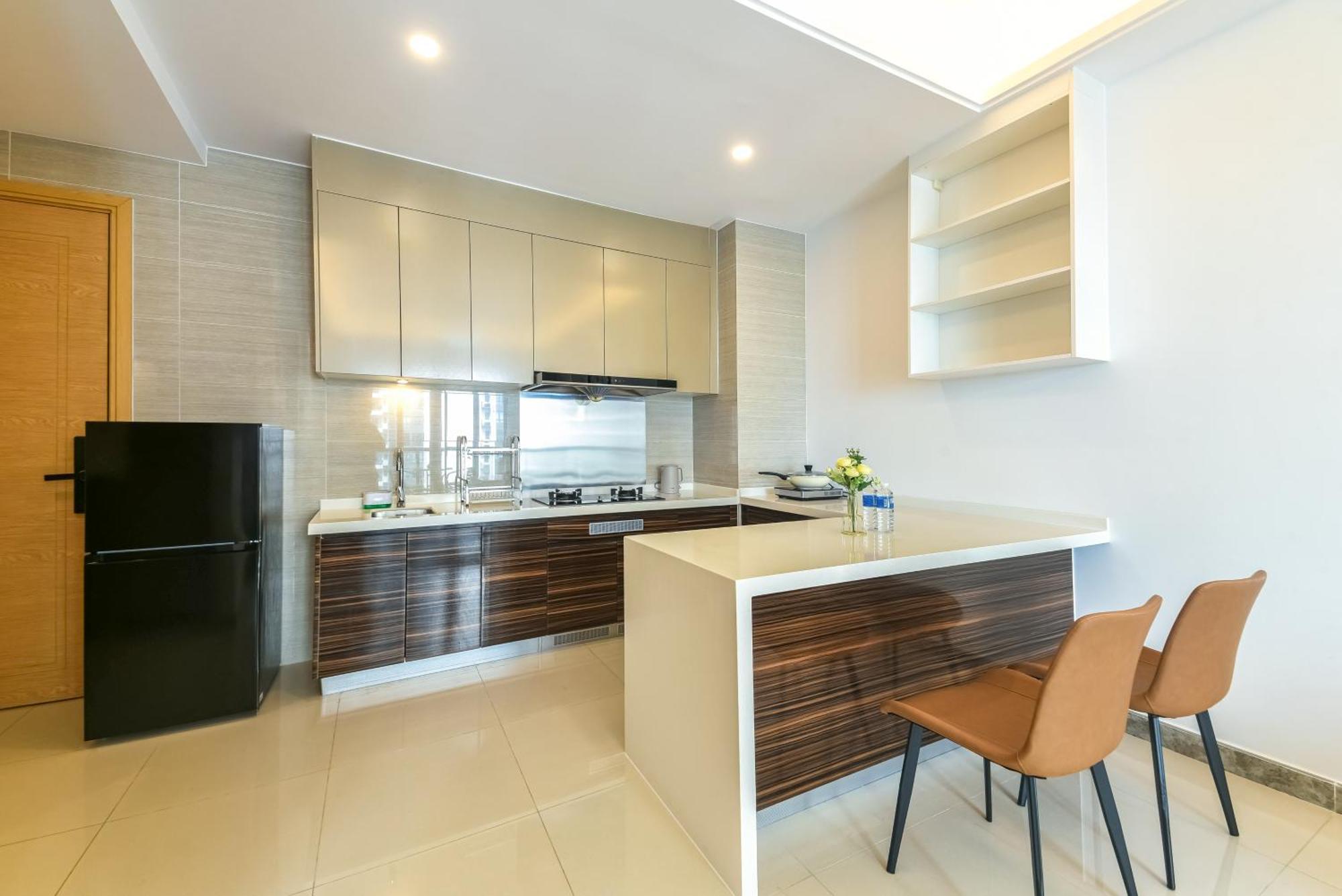 R&f Princess Cove Seine Region By Fuju With Seaview At Jb Centre#adjacent To Singapore#5 Mins Walk To Clq#self Check-in#free Parking Johor Bahru
