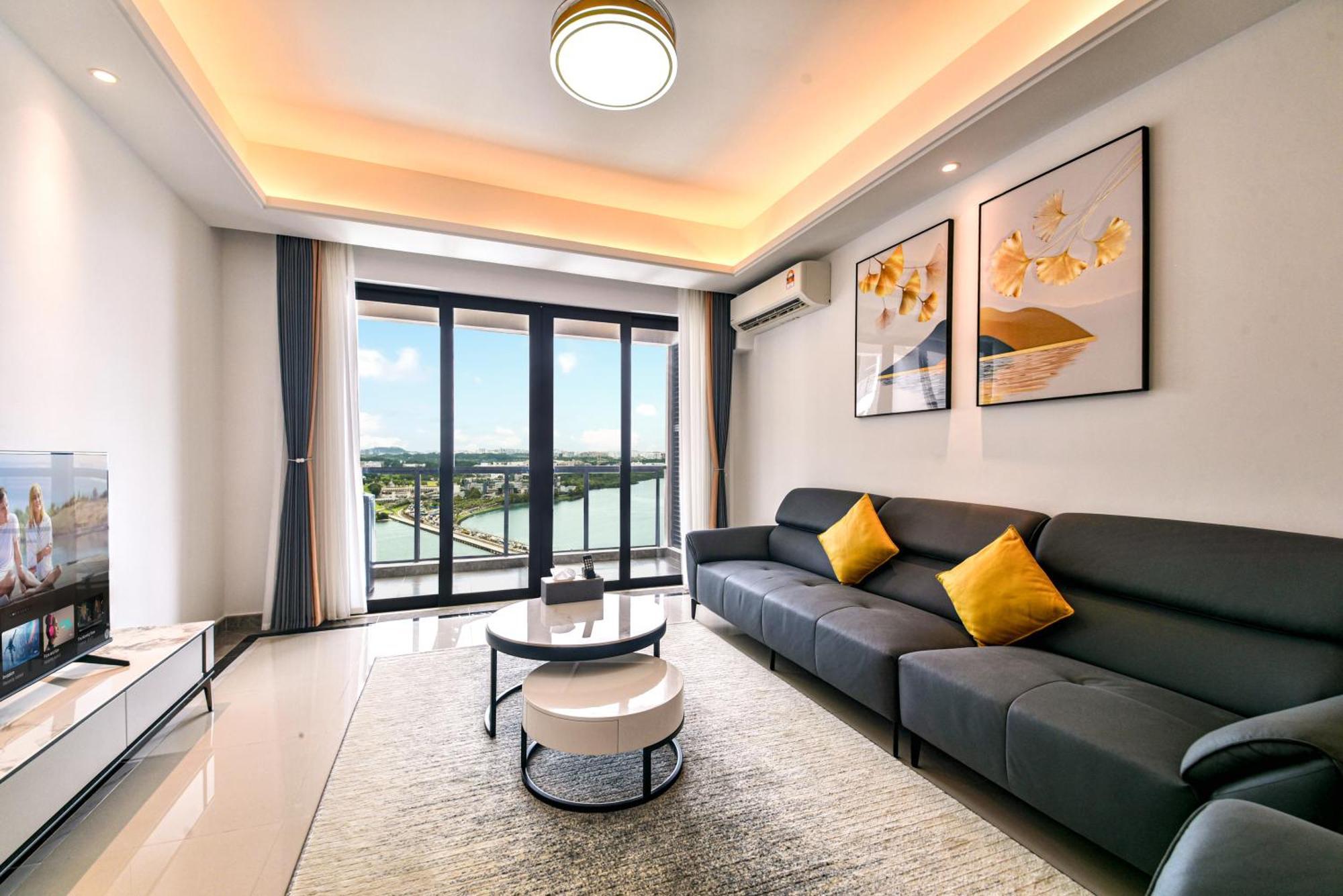 R&f Princess Cove Seine Region By Fuju With Seaview At Jb Centre#adjacent To Singapore#5 Mins Walk To Clq#self Check-in#free Parking